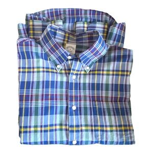 Brooks Brothers 💯% cotton multi color plaid button down with front pocket.